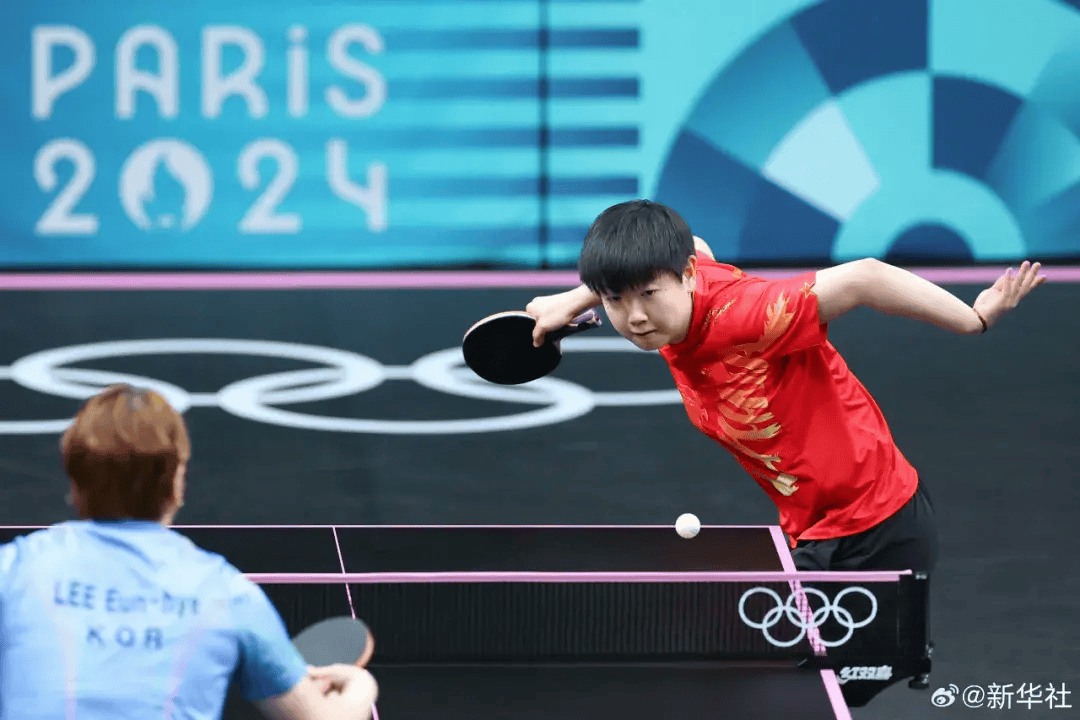 乒乓球双打比赛中，中国队员实力碾压对手的简单介绍