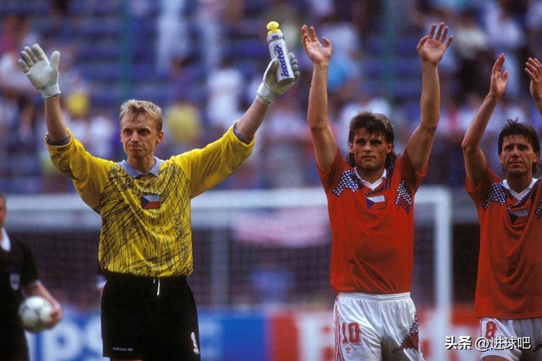 关于捷克共和国队胜出比赛，昂首晋级强劲的信息