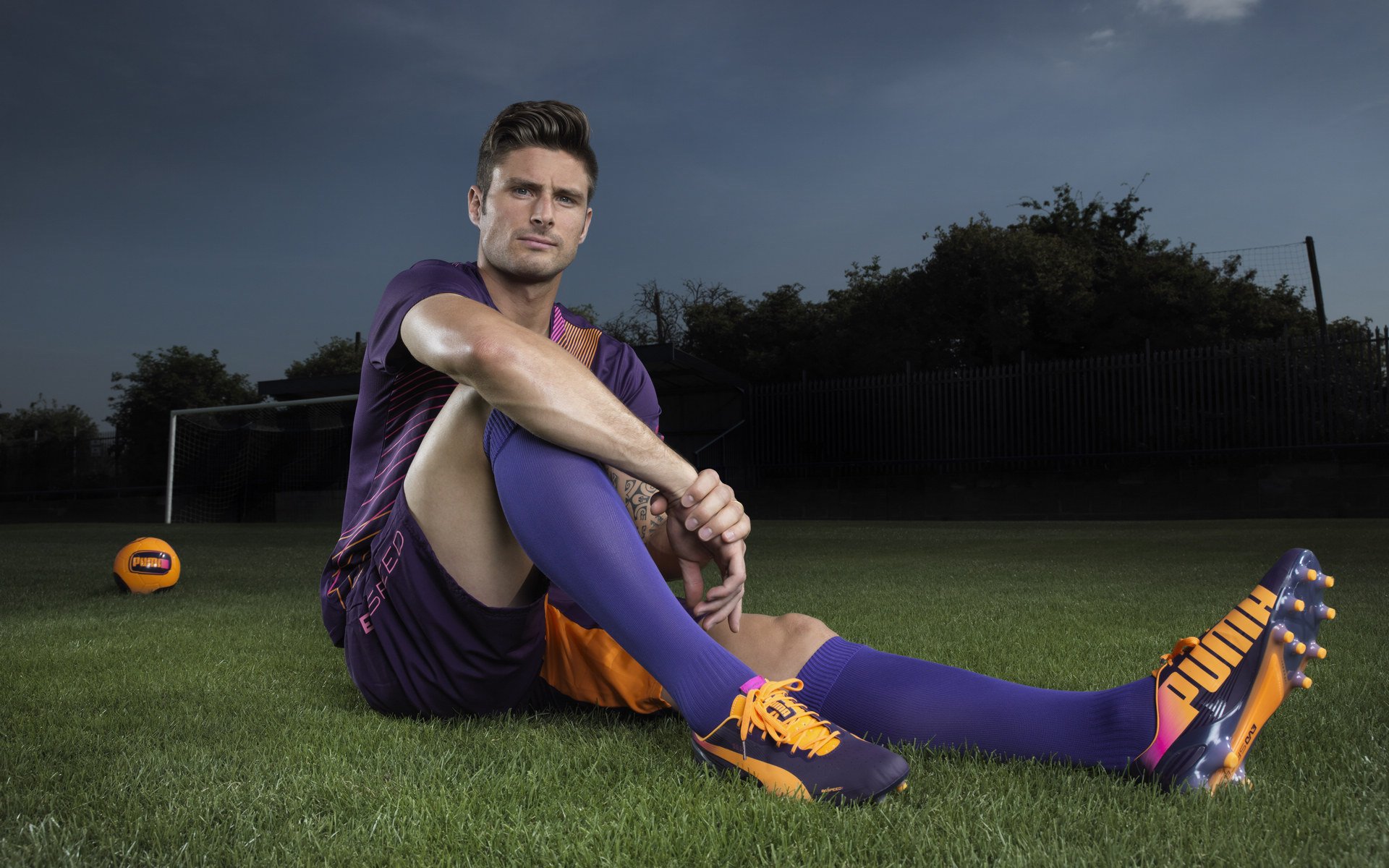 赛前速览：亚冠常规赛上海申花对阵利物浦，三大看点值得期待